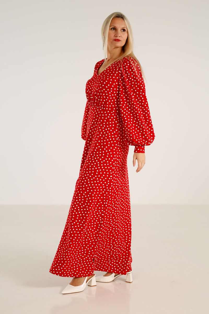 Viktoria rød og hvit hjertekjole