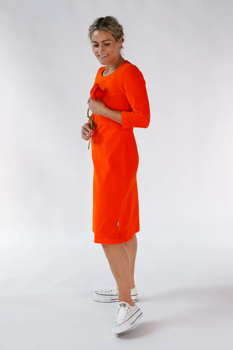 Elli kjole babycord oransje