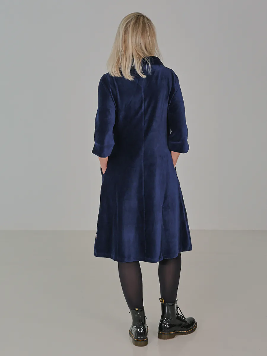 Sanna marineblå kjole i velur