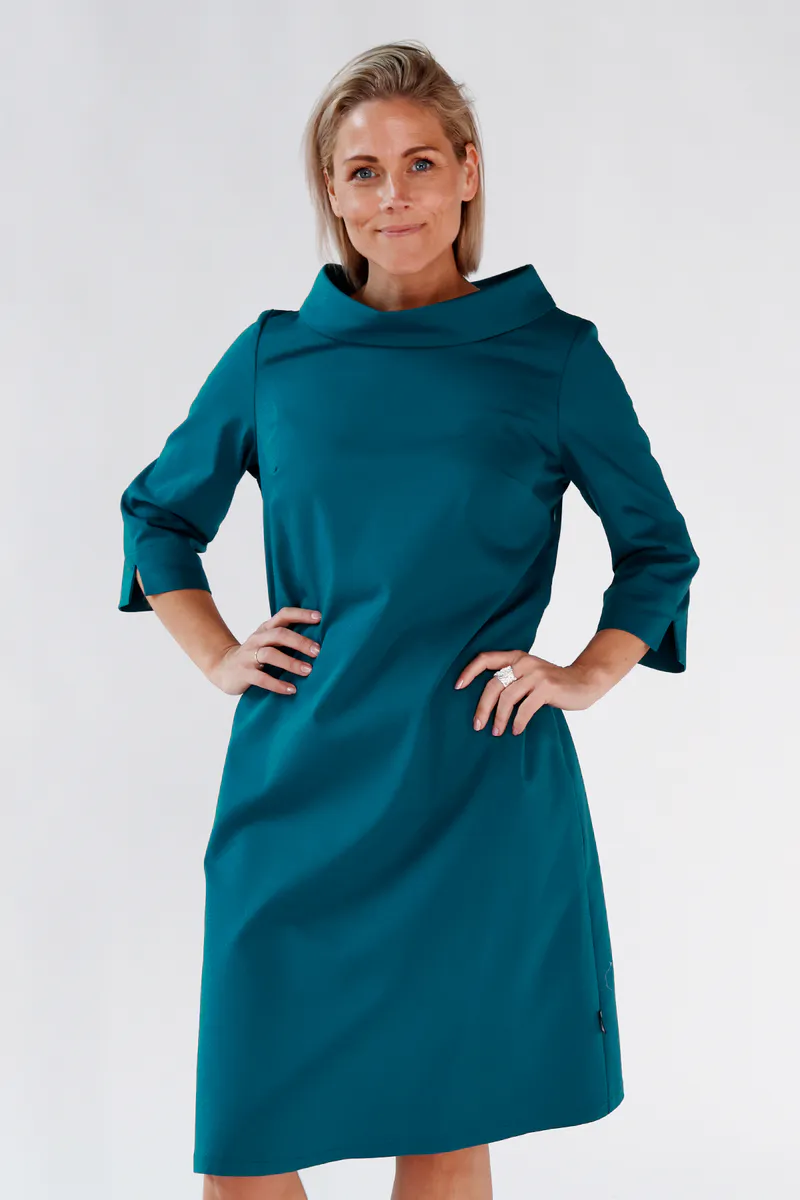 Pippa elegant petrolfarget kjole